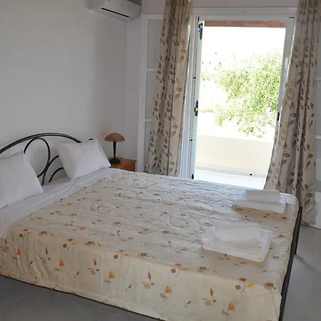 Liberty's * Almiros Beach