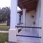 Liberty's * Almiros strand