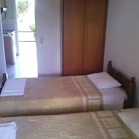 Liberty's Paralía Almirú